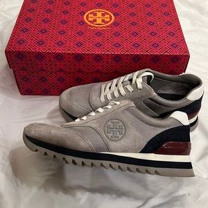 Tory Burch Sawtooth logo gray and navy suede/nylon/leather sneaker size 7